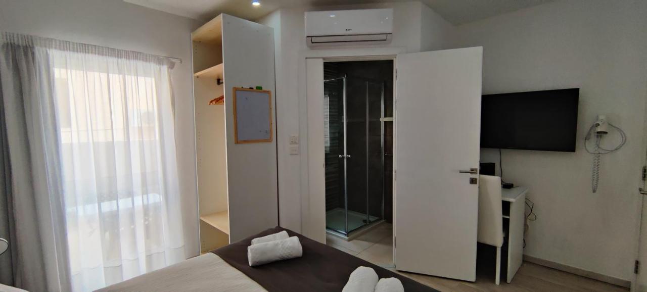 Villa Arjuza - Private Self Catering Bedrooms With Bathroom Is-Swieqi Dış mekan fotoğraf